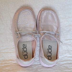 Toddler girls Hey Dude shoes size 10